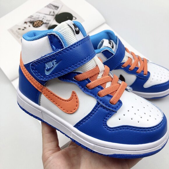 Nike SB Dunk Low Low-Top Sneakers In Blue And Orange - Picture 5 of 9